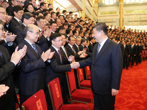 习近平：为实现我国探月工程目标乘胜前进 为推动世界航天事业发展继续努力