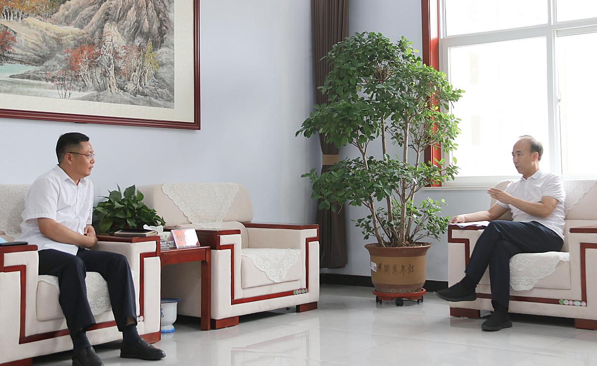 冯芳喜对山城区委“一把手”和领导班子开展政治监督谈话