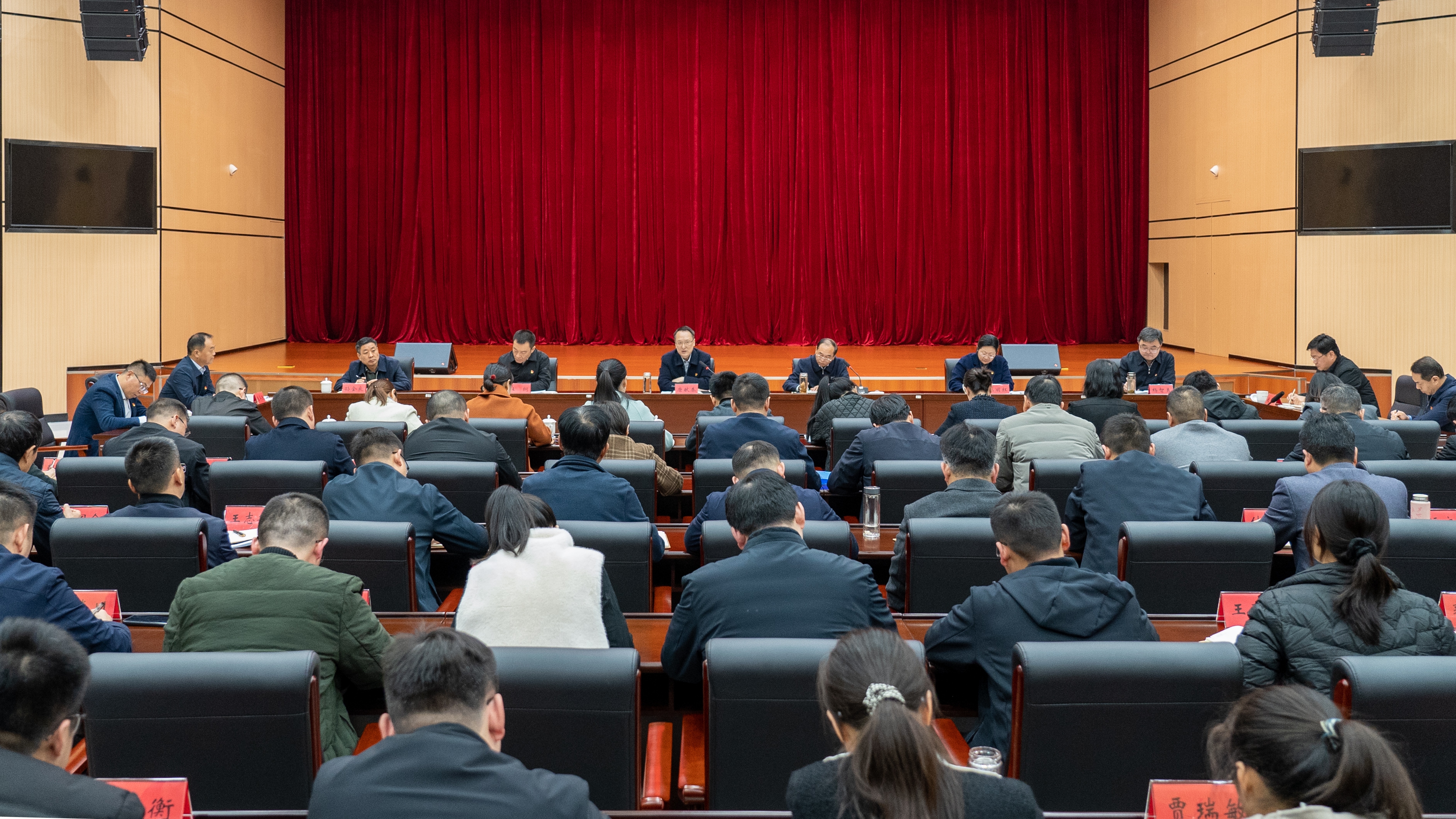 市纪委监委领导班子主题教育第二期读书班开班